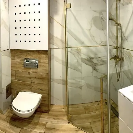 Wyjatkowy Margaret Mielno